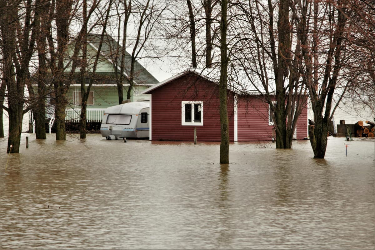 KwaZulu-Natal braces for severe weekend storms and floodi... - South African South African news
