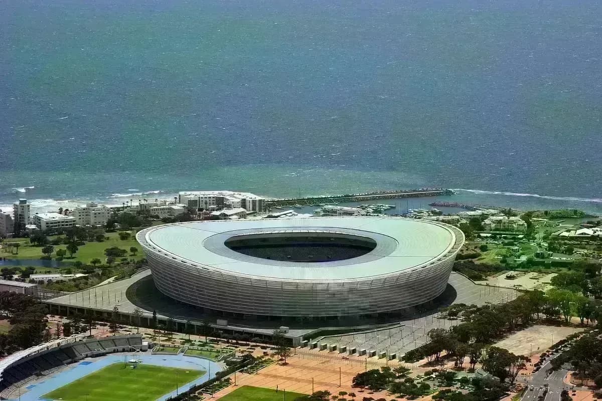 Karen Dudley brings Cape heritage to life through Marble Cape Town's celebrat... - South African news